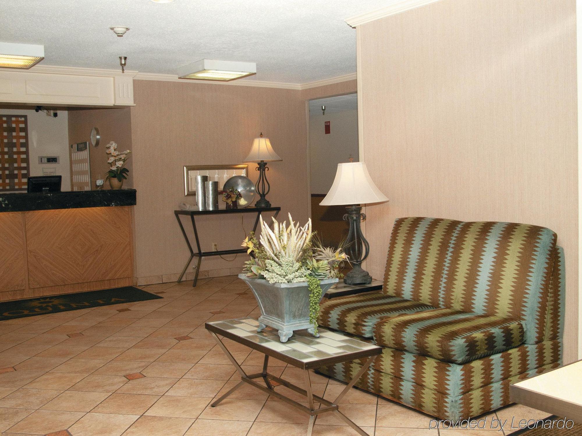 La Quinta By Wyndham Baton Rouge Siegen Lane Hotel Exterior photo